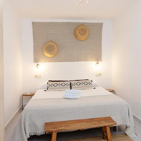 21 Sleeps Private Pool & Bbq Near Barcelona Villa *
