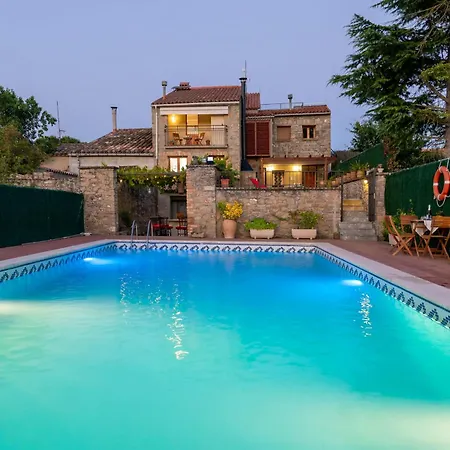 Villa 21 Sleeps Private Pool & Bbq Near Barcelona *