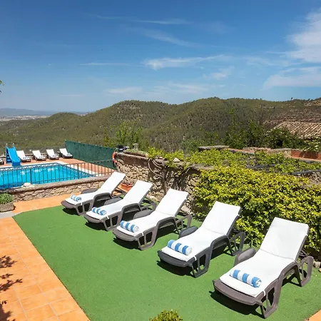 21 Sleeps Private Pool & Bbq Near Barcelona * Rocafort (Catalonia)