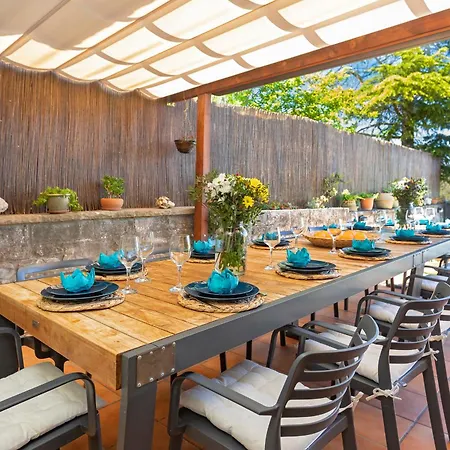 Villa 21 Sleeps Private Pool & Bbq Near Barcelona Rocafort (Catalonia)