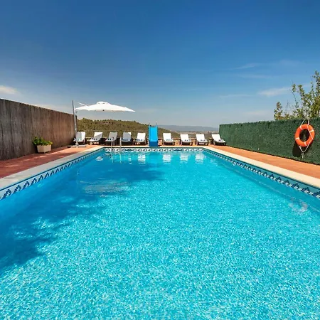 21 Sleeps Private Pool & Bbq Near Barcelona Rocafort (Catalonia)
