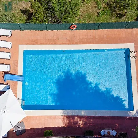 Villa 21 Sleeps Private Pool & Bbq Near Barcelona