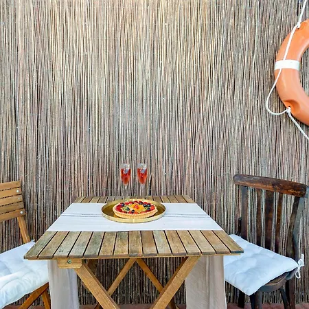 Villa 21 Sleeps Private Pool & Bbq Near Barcelona